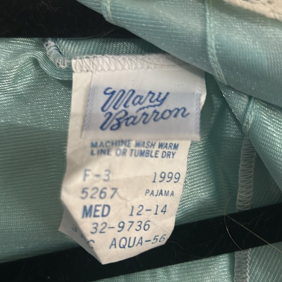 Vintage baby blue lace lingerie night top - Picture 5 of 8